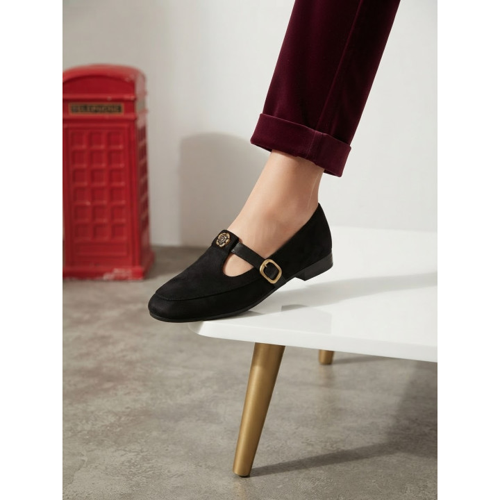 Chausson Femme Dona Bella Mary Noir Boucle Dorée – Livraison 69 wilayas – Paiement CIB, Dahabia ou à la livraison