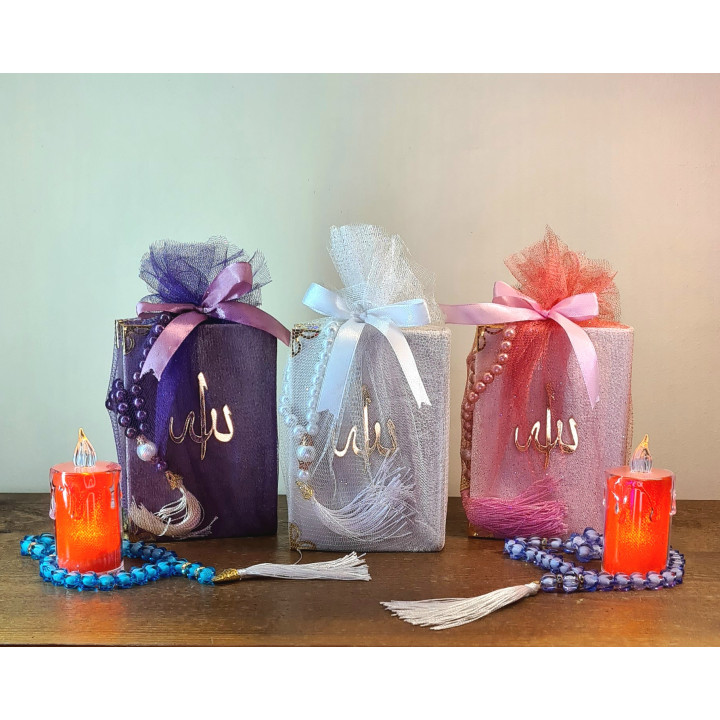 Coffret Coran avec Chapelet (Sebha) – Emballage Cadeau Luxueux – Livraison 69 wilayas – Paiement CIB, Dahabia ou à la livraison